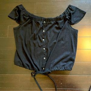 Women’s Off the Shoulder Crop Top Flutter Sleeve size XL
